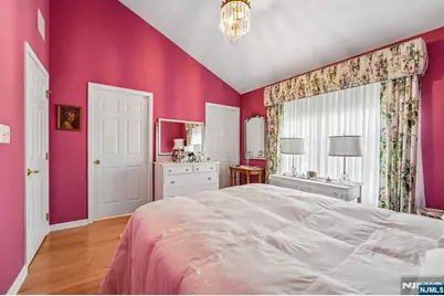 136 Cambridge Drive 1102 #1102, Nutley, NJ 07110 - Photo 17