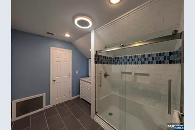45 Summit Avenue, Bloomfield, NJ 07003 - Photo 11