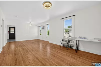 8-02 Henderson Boulevard, Fair Lawn, NJ 07410 - Photo 11