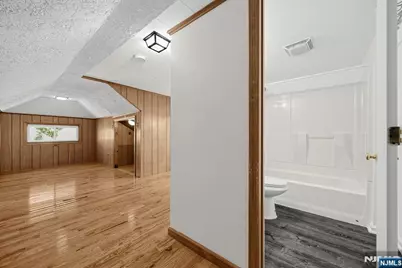 8-02 Henderson Boulevard, Fair Lawn, NJ 07410 - Photo 21
