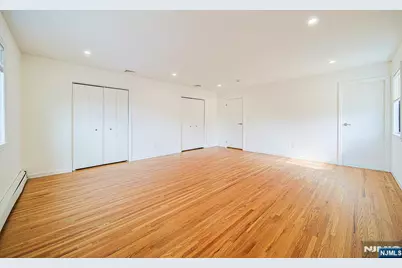301 Grant Avenue 301 #301, Cliffside Park, NJ 07010 - Photo 23