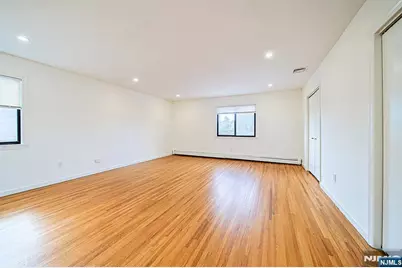 301 Grant Avenue 301 #301, Cliffside Park, NJ 07010 - Photo 27