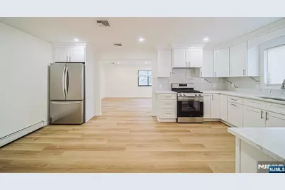 301 Grant Avenue 301 #301, Cliffside Park, NJ 07010 - Photo 7