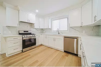 301 Grant Avenue 301 #301, Cliffside Park, NJ 07010 - Photo 9