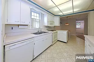 5-29 3rd St, Fair Lawn, NJ 07410 - Photo 9