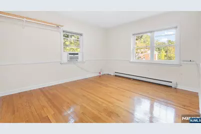 558 Broad Avenue, Leonia, NJ 07605 - Photo 11