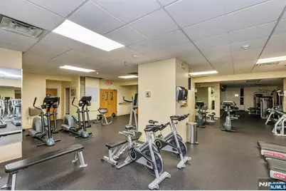 6040 Boulevard East 30B #30B, West New York, NJ 07093 - Photo 19