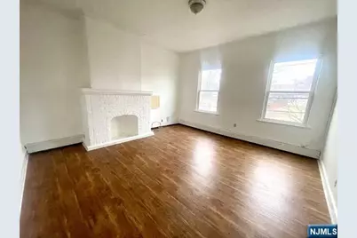 182 Farnham Avenue, Lodi, NJ 07644 - Photo 7