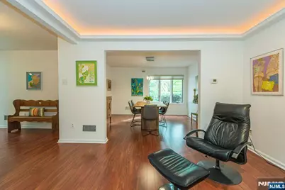 25 Braeburn Drive, Washington Township, NJ 07676 - Photo 11