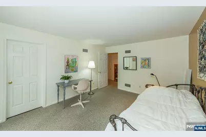 25 Braeburn Drive, Washington Township, NJ 07676 - Photo 35