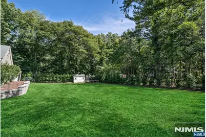 70 Saxonia Avenue, Wyckoff Township, NJ 07481 - Photo 43