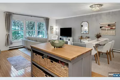 301 Claremont Avenue C0003 #C0003, Montclair, NJ 07042 - Photo 17
