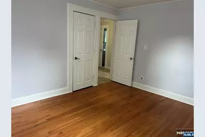85 Manchester Place 2 #2, Newark, NJ 07104 - Photo 11