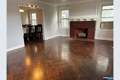 85 Manchester Place 2 #2, Newark, NJ 07104 - Photo 1