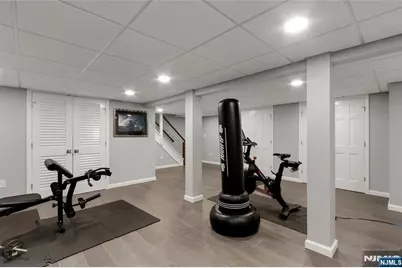 545 Miller Road, Wyckoff Township, NJ 07481 - Photo 37