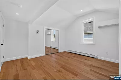 15 Morrissee Avenue, Wallington, NJ 07057 - Photo 21