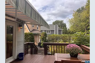 325 Sylvan Avenue, Leonia, NJ 07605 - Photo 25