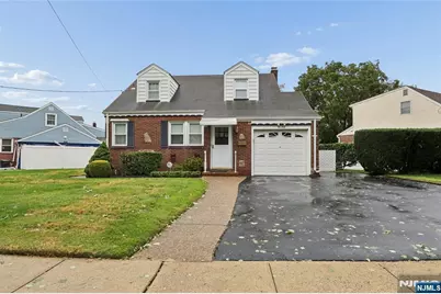 11-04 Harrison Drive, Fair Lawn, NJ 07410 - Photo 3