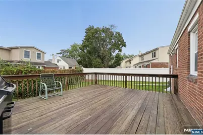 11-04 Harrison Drive, Fair Lawn, NJ 07410 - Photo 5