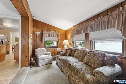 11-04 Harrison Drive, Fair Lawn, NJ 07410 - Photo 23
