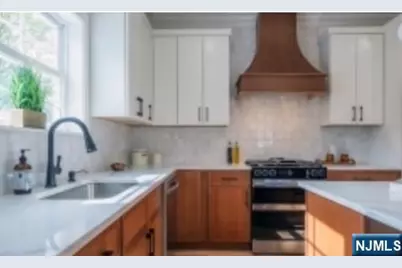 18 Lindsley Avenue, Maplewood, NJ 07040 - Photo 9