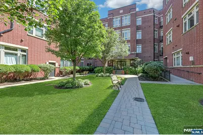 1109 Riverview Avenue 109 #109, Englewood, NJ 07631 - Photo 33