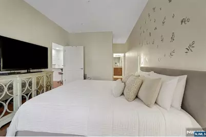 1109 Riverview Avenue 109 #109, Englewood, NJ 07631 - Photo 15