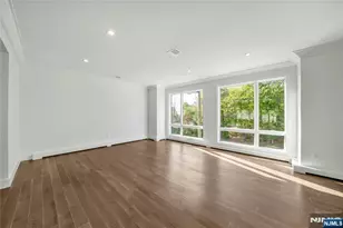 428 6th Street A, Palisades Park, NJ 07650 - Photo 5