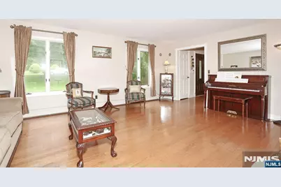 838 Iron Latch Road, Franklin Lakes, NJ 07417 - Photo 13