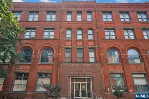 167 Wayne Street 403, Jersey City, NJ 07302 - Photo 31