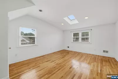 280 Birchwood Road, New Milford, NJ 07646 - Photo 25