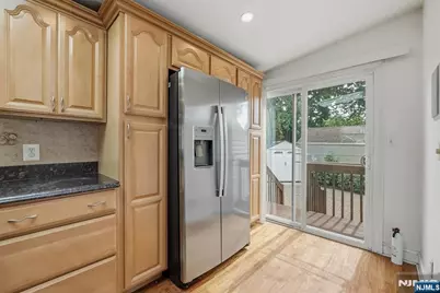 280 Birchwood Road, New Milford, NJ 07646 - Photo 15