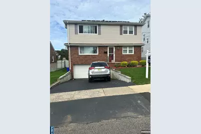 739 Lake Avenue, Lyndhurst Township, NJ 07071 - Photo 1