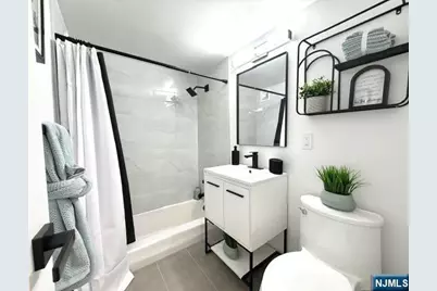 1203 River 20A #20A, Edgewater, NJ 07020 - Photo 19