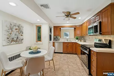 163 Cottage Road, Wyckoff Township, NJ 07481 - Photo 11