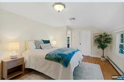 163 Cottage Road, Wyckoff Township, NJ 07481 - Photo 21