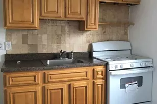 25 Glen Street 2, Cliffside Park, NJ 07010 - Photo 3
