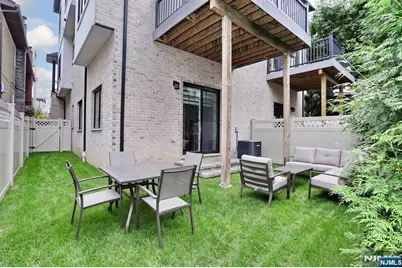 807 Inwood Terrace B #B, Fort Lee, NJ 07024 - Photo 47