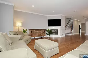 807 Inwood Terrace B, Fort Lee, NJ 07024 - Photo 7