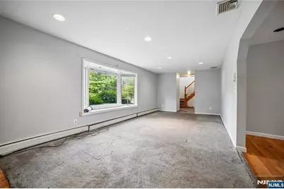 753 Washington Avenue, Washington Township, NJ 07676 - Photo 5
