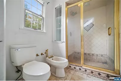 753 Washington Avenue, Washington Township, NJ 07676 - Photo 17