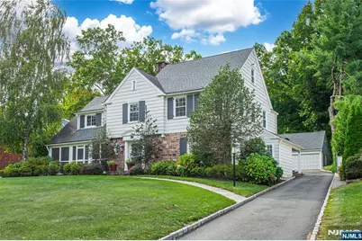 486 Ridgewood Avenue, Glen Ridge, NJ 07028 - Photo 3