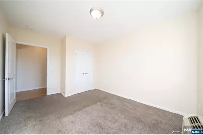 448 Palisade Avenue, Cliffside Park, NJ 07010 - Photo 15