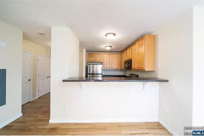 448 Palisade Avenue, Cliffside Park, NJ 07010 - Photo 9