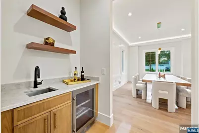 761 Cathy Ann Court, Paramus, NJ 07652 - Photo 15