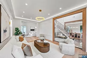 761 Cathy Ann Ct, Paramus, NJ 07652 - Photo 9