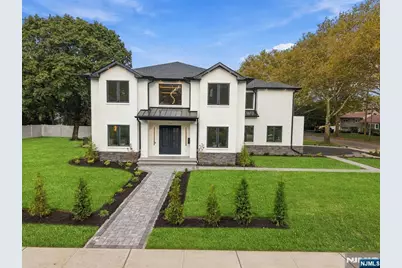 761 Cathy Ann Court, Paramus, NJ 07652 - Photo 3