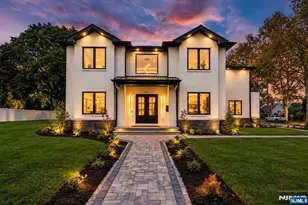 761 Cathy Ann Ct, Paramus, NJ 07652 - Photo 1