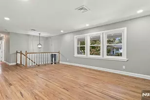 482 Tulane Ct, Paramus, NJ 07652 - Photo 5