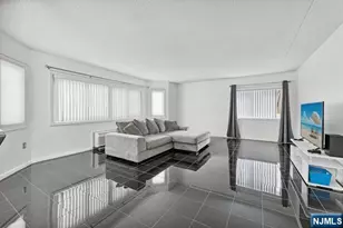 310 Lookout Ave 105, Hackensack, NJ 07601 - Photo 13